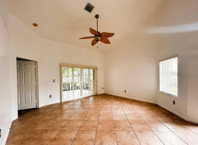 10638 Lake Shore Drive, Wellington, FL 33414