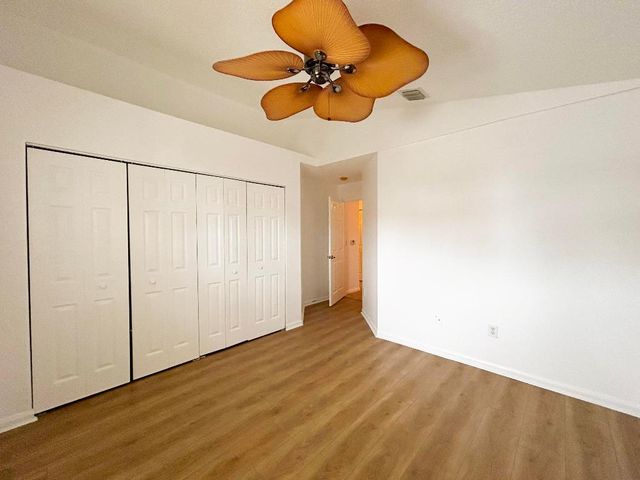 10638 Lake Shore Drive, Wellington, FL 33414