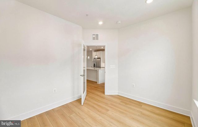 512 PARKVIEW AVE, Gaithersburg, MD 20878