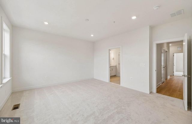 512 PARKVIEW AVE, Gaithersburg, MD 20878