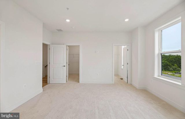 512 PARKVIEW AVE, Gaithersburg, MD 20878