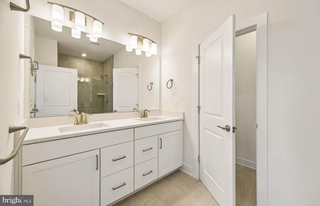512 PARKVIEW AVE, Gaithersburg, MD 20878