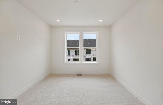 512 PARKVIEW AVE, Gaithersburg, MD 20878