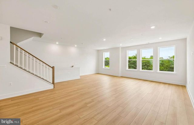 512 PARKVIEW AVE, Gaithersburg, MD 20878