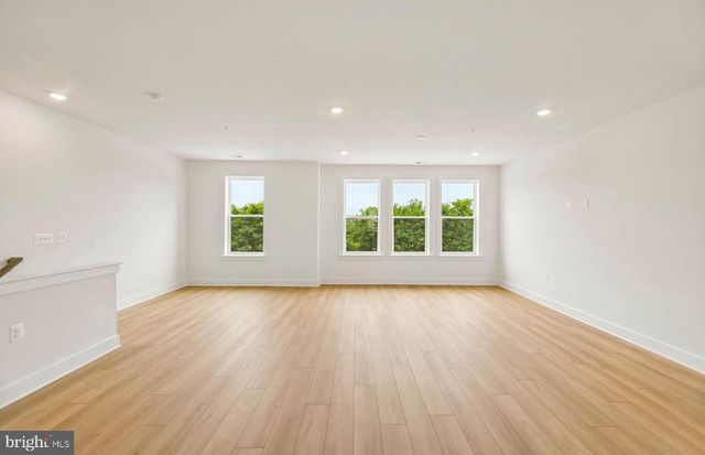 512 PARKVIEW AVE, Gaithersburg, MD 20878