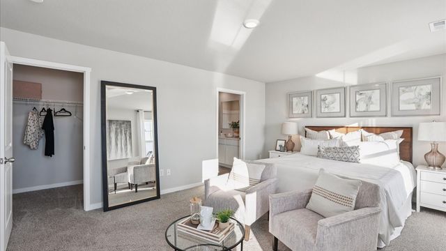 2372 SE Billings Place, West Des Moines, IA 50265