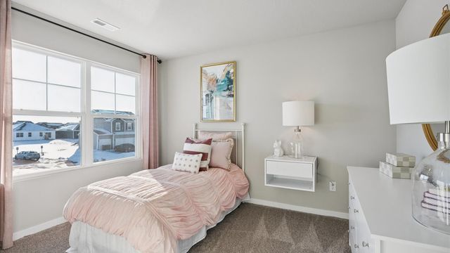 2372 SE Billings Place, West Des Moines, IA 50265