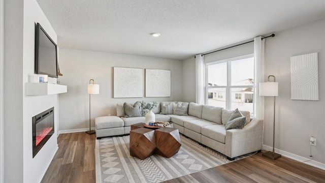 2372 SE Billings Place, West Des Moines, IA 50265