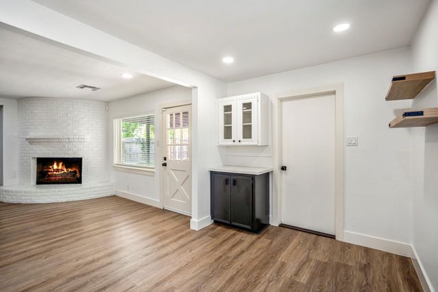 8207 Langdon Lane, Houston, TX 77036