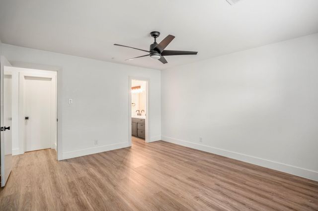 8207 Langdon Lane, Houston, TX 77036