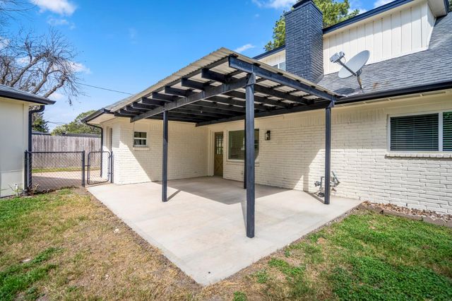 8207 Langdon Lane, Houston, TX 77036