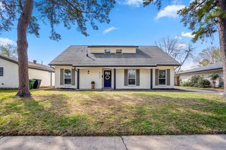 8207 Langdon Lane, Houston, TX 77036