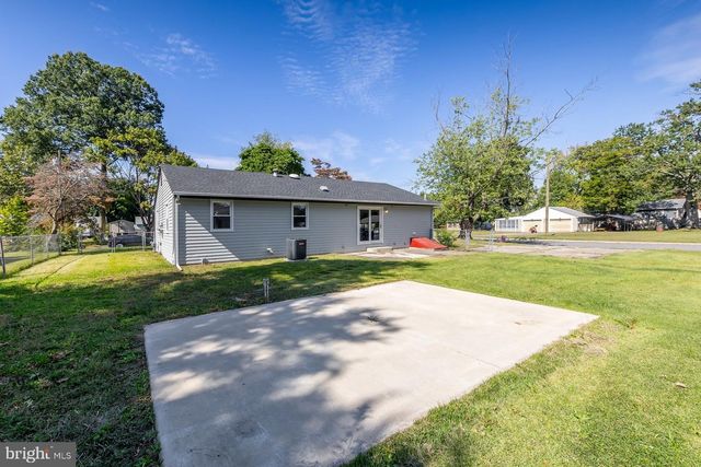 10 NARCISSUS RD, Pennsville, NJ 08070