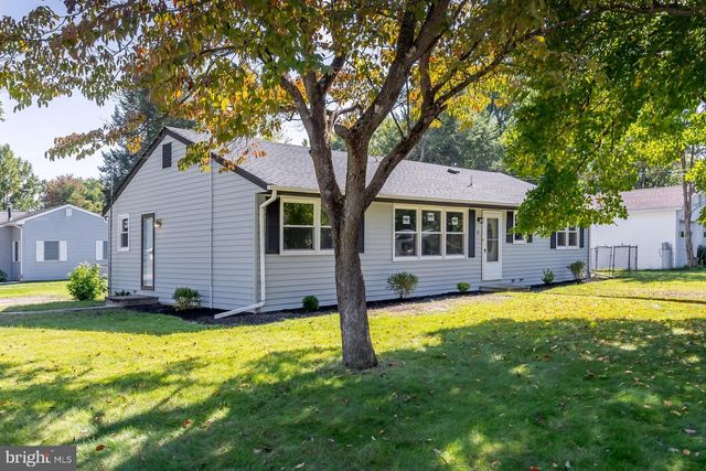 10 NARCISSUS RD, Pennsville, NJ 08070