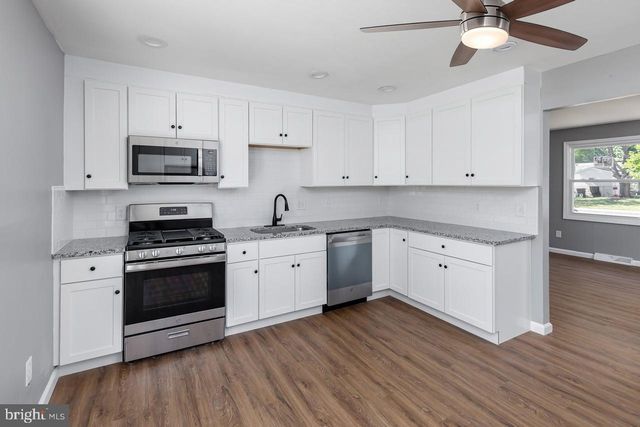 10 NARCISSUS RD, Pennsville, NJ 08070