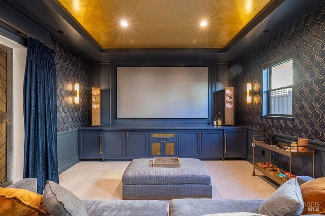 3981 Parker Hill Rd, Santa Rosa, CA 95404