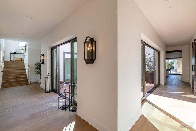 3981 Parker Hill Rd, Santa Rosa, CA 95404