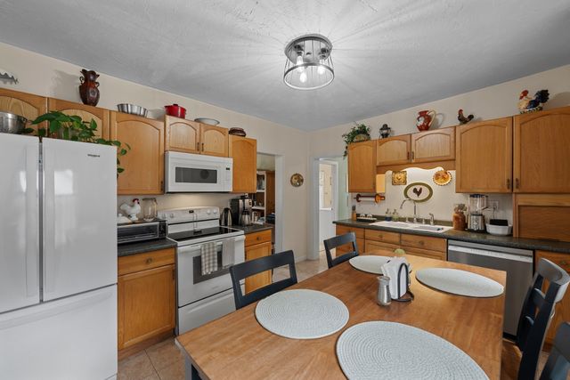 46 Chester Street, Worcester, MA 01605