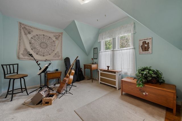 46 Chester Street, Worcester, MA 01605