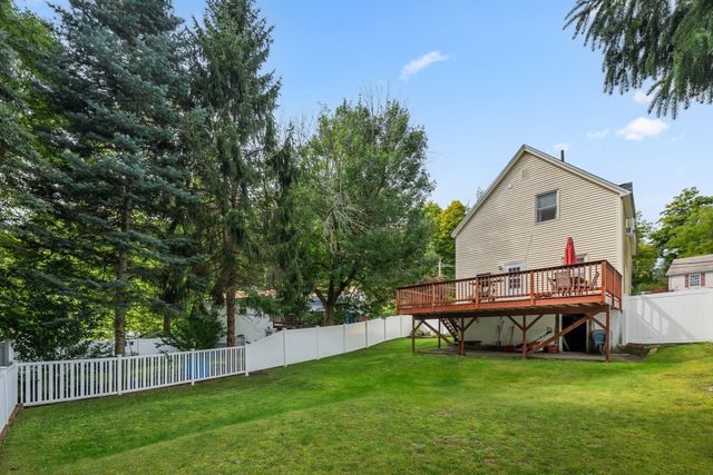 46 Chester Street, Worcester, MA 01605