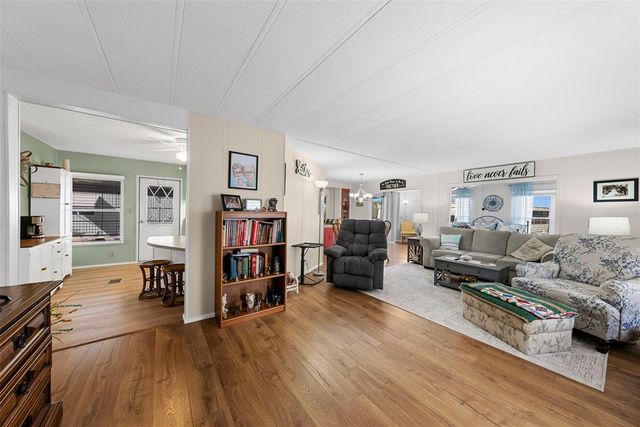 177 S FIJI CIRCLE, Englewood, FL 34223
