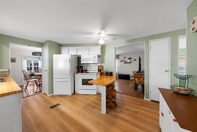 177 S FIJI CIRCLE, Englewood, FL 34223