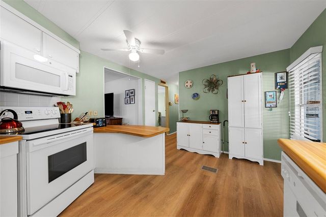 177 S FIJI CIRCLE, Englewood, FL 34223