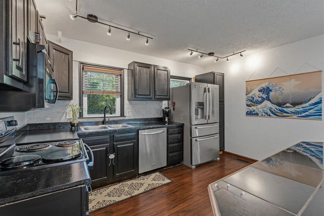 1828 Bond Street, Niles, MI 49120