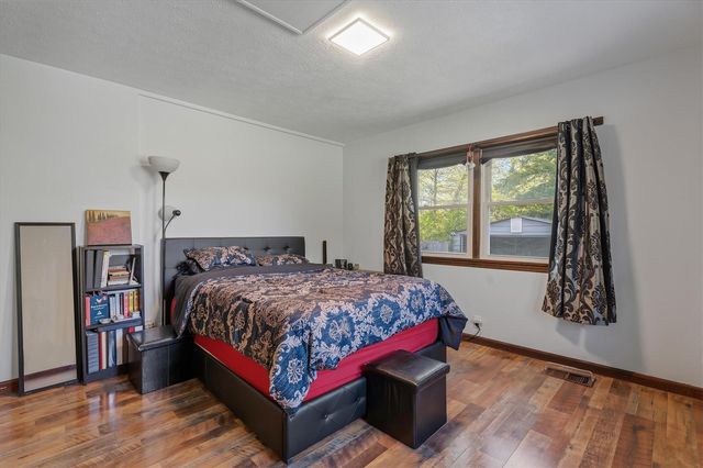 1828 Bond Street, Niles, MI 49120