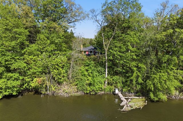1828 Bond Street, Niles, MI 49120