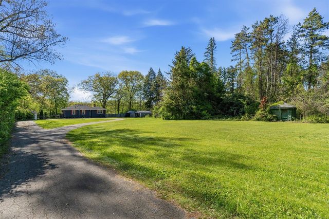 1828 Bond Street, Niles, MI 49120