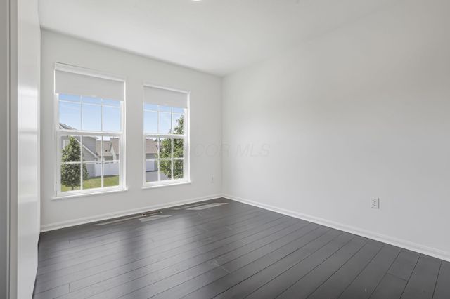 5132 Wildcat Falls Drive, Dublin, OH 43016