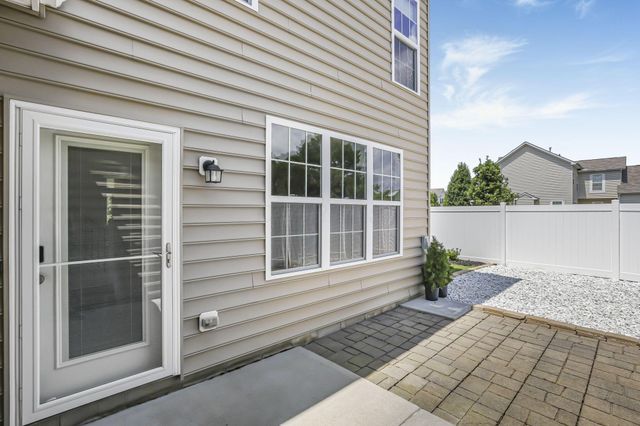 5132 Wildcat Falls Drive, Dublin, OH 43016