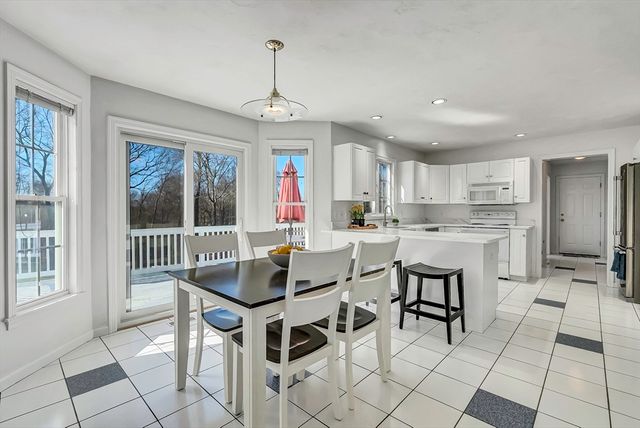15 Pennock Road, Ashland, MA 01721