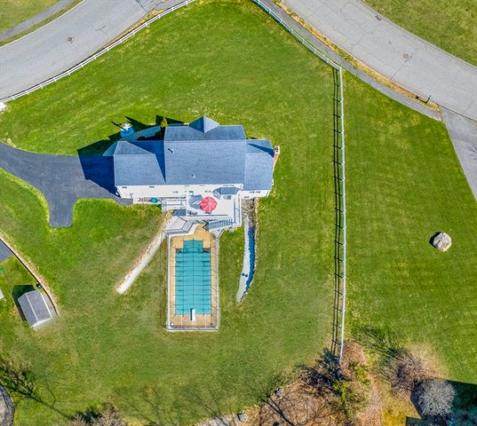 15 Pennock Road, Ashland, MA 01721