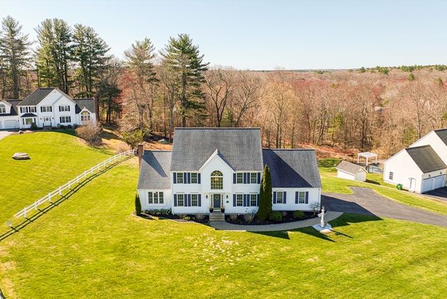 15 Pennock Road, Ashland, MA 01721