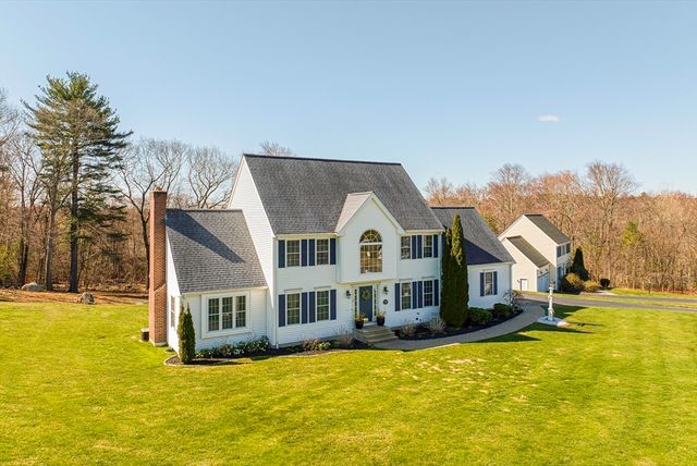 15 Pennock Road, Ashland, MA 01721