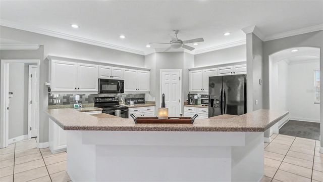 7350 OSPREY LANDING POINT, Lakeland, FL 33813
