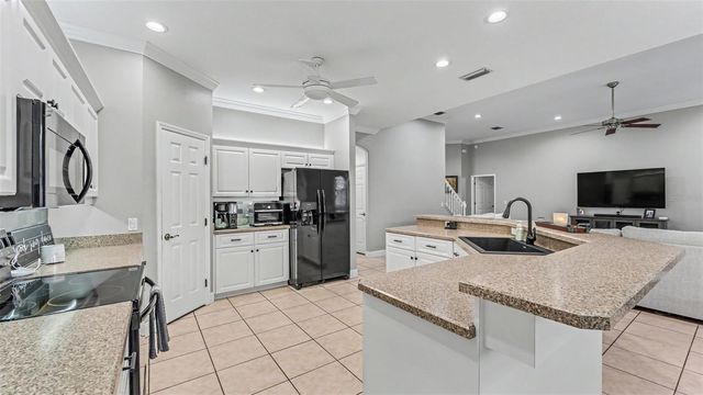 7350 OSPREY LANDING POINT, Lakeland, FL 33813