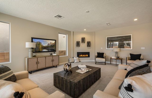 3008 Iolita Road SE, Rio Rancho, NM 87124