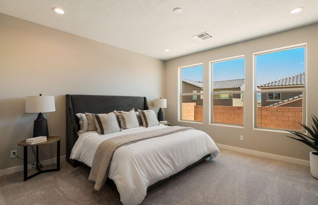 3008 Iolita Road SE, Rio Rancho, NM 87124