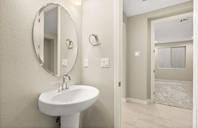 3008 Iolita Road SE, Rio Rancho, NM 87124