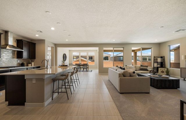 3008 Iolita Road SE, Rio Rancho, NM 87124