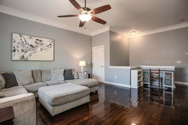 2140 Christina Ct, Hermitage, TN 37076