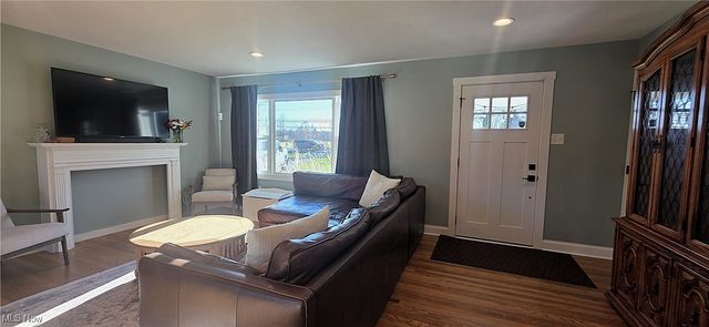 37352 Grafton Road, Grafton, OH 44044