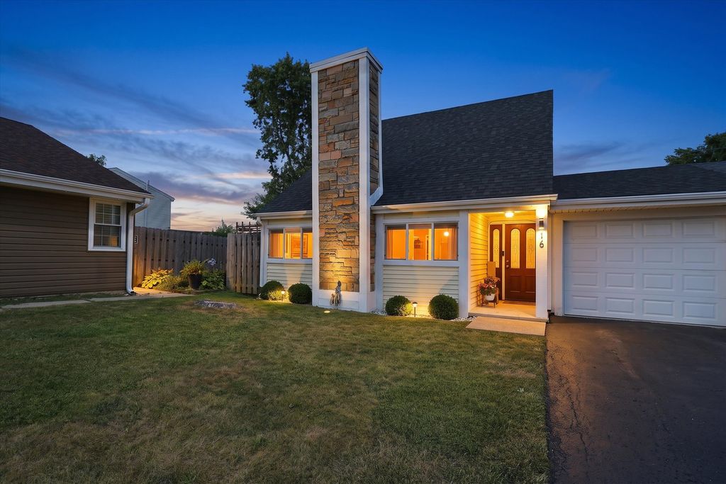 216 Robbin Drive, Romeoville, IL 60446 — exterior