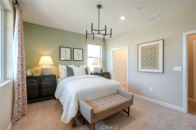 2066 Woolem Place, Escondido, CA 92026