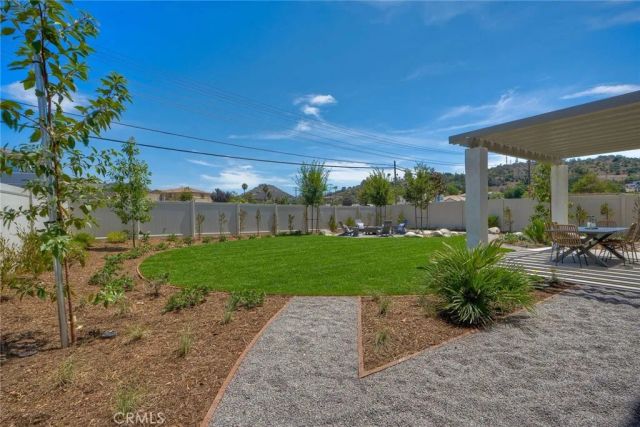 2066 Woolem Place, Escondido, CA 92026