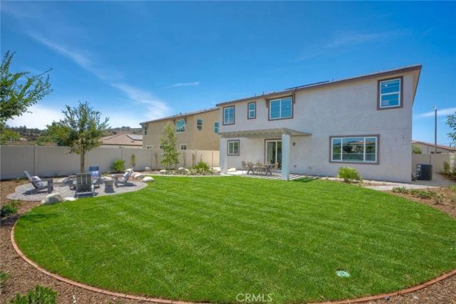 2066 Woolem Place, Escondido, CA 92026