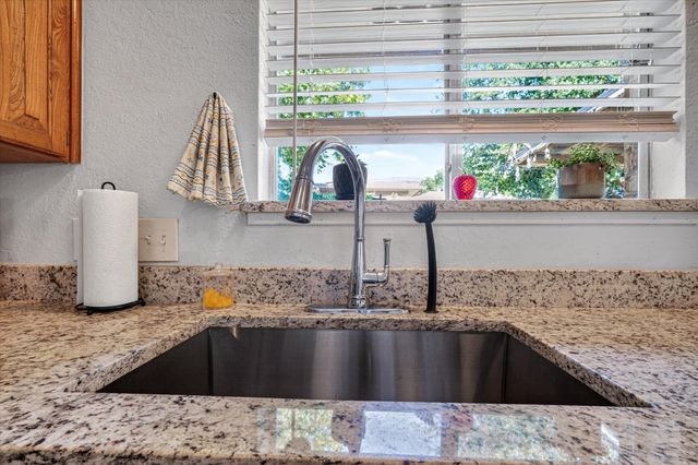 202 Laurel Street, Mansfield, TX 76063